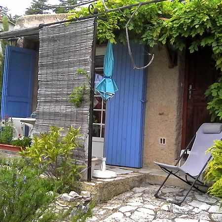 Petit Studio Atypique Et Cosy En Provence Saint-Étienne-les-Orgues Dış mekan fotoğraf